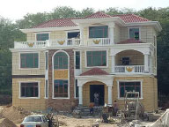 復(fù)式三層帶露臺別墅